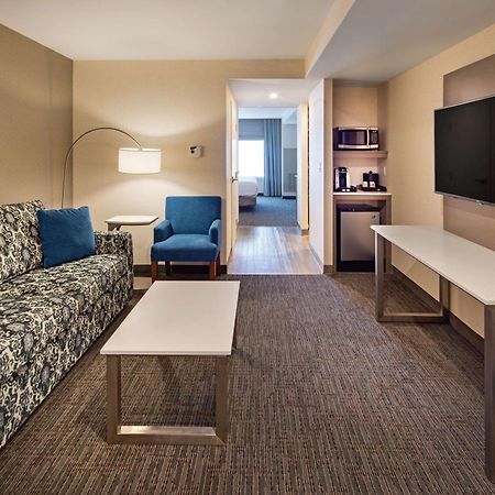 Hilton Garden Inn Toronto-Oakville Exteriör bild